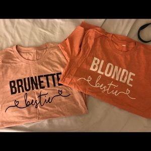 Brunette and blonde best friend T-shirt’s both MED